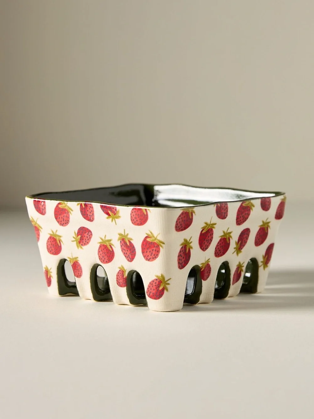 Anthropologie Berry Icon Basket- Large Strawberry - Picture 1 of 4